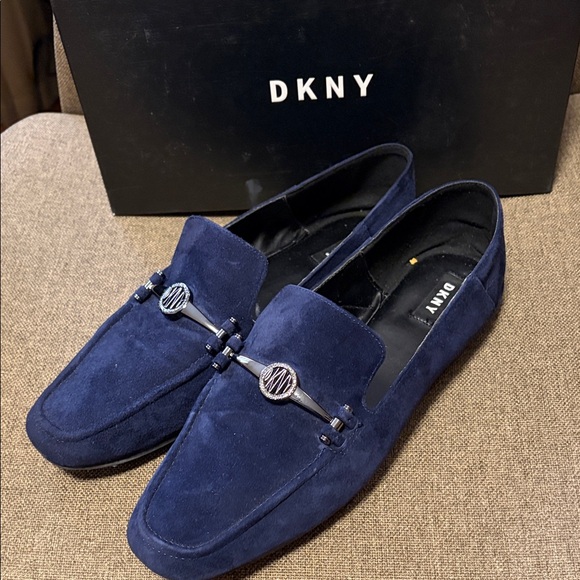 DKNY Men\'s Navy Slip-On Loafers